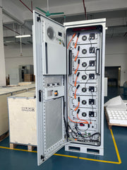 Armoire haute tension ESS 358V 100KWH Système de stockage d'énergie LiFePO4 commercial et industriel